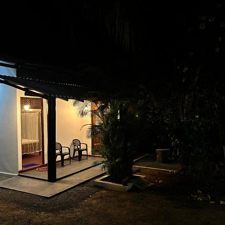 Bed and Breakfast Ima House Диквелла Экстерьер фото